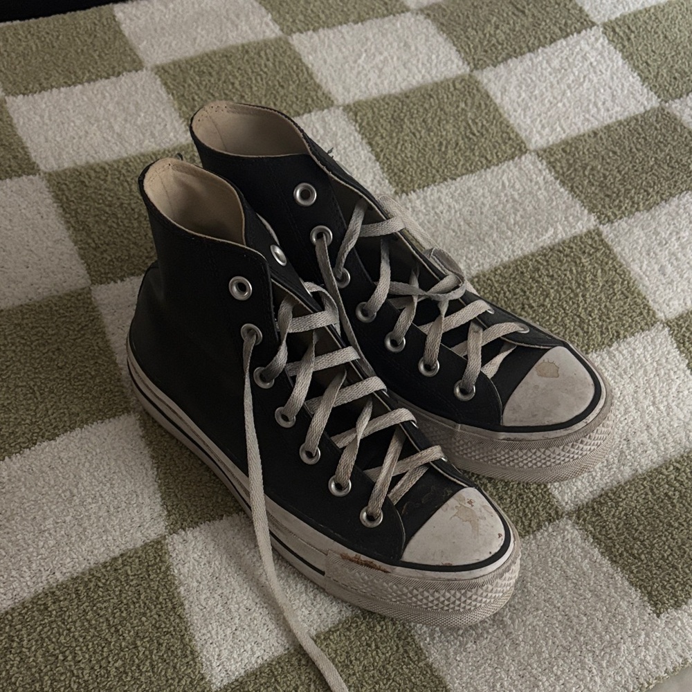 Classic High-Top Leather Converse Canvas Sneakers - Black